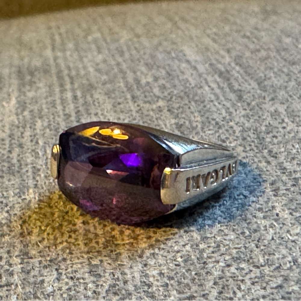 Stunning Heavy 18k Solid  (No Plate, No Filled ) white Gold Amethyst ring